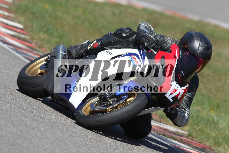 Archiv-2022/05 04.04.2022 Plüss Moto Sport ADR/Freies Fahren/121